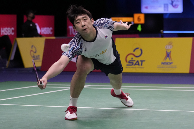 韓배드민턴, 토마스컵 8강행...최솔규-김원호 승부에 쐐기