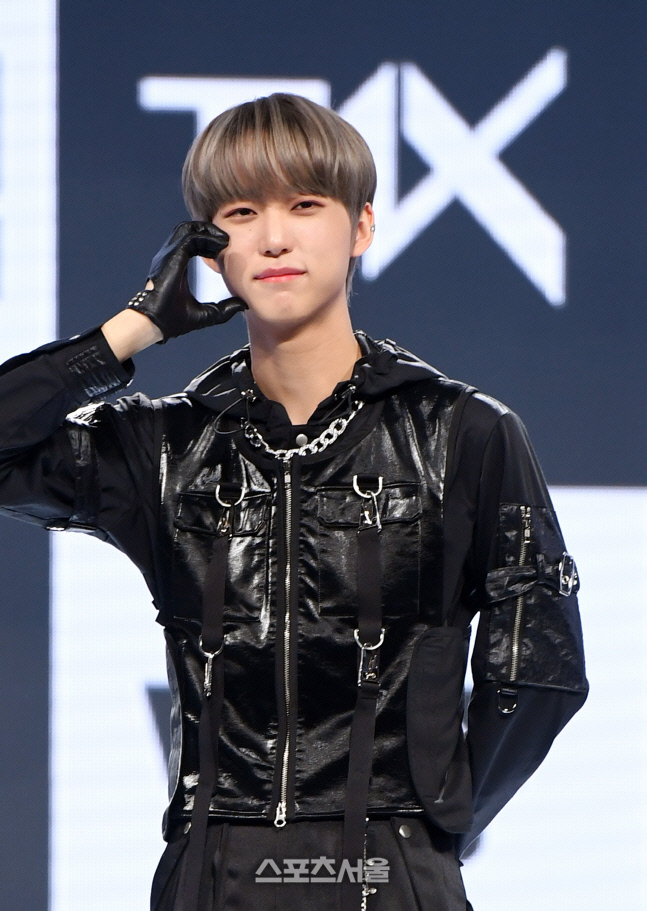 [포토]TNX 천준혁, 하트는 이렇게!