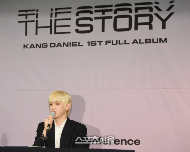 [포토] 강다니엘 \'뮤비 속 비보잉 모습도 기대해 주세요\'