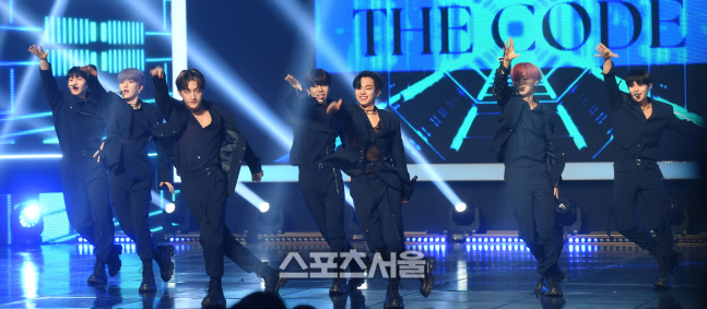 [포토] 싸이퍼 '강렬한 무대'