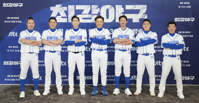 jtbc_최강야구_제작발표회_이승엽 (6)