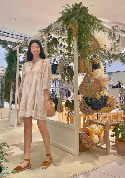 '전진♥' 류이서, 이제는 완벽한 셀럽 분위기..'전직 승무원'다운 비율