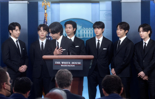 USA-BIDEN/BTS