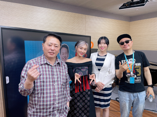 그라나다 제니, 최일구도 놀란 가창력…'힘든싱어' 2승 도전