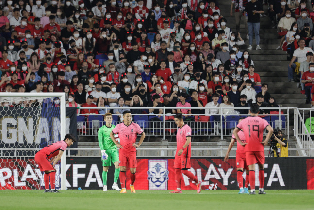 한국 두번째골 허용