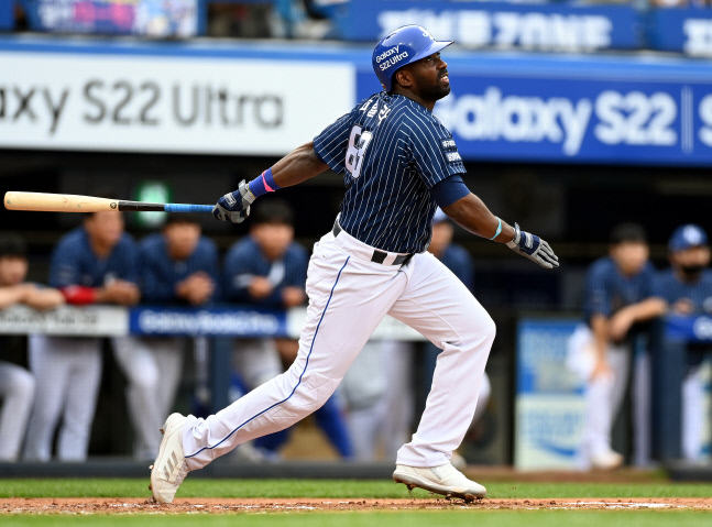 '피렐라 결승포+뷰캐넌 QS' 삼성, NC 4-2 제압...지긋지긋 3연패 탈출 [SS 대구in]