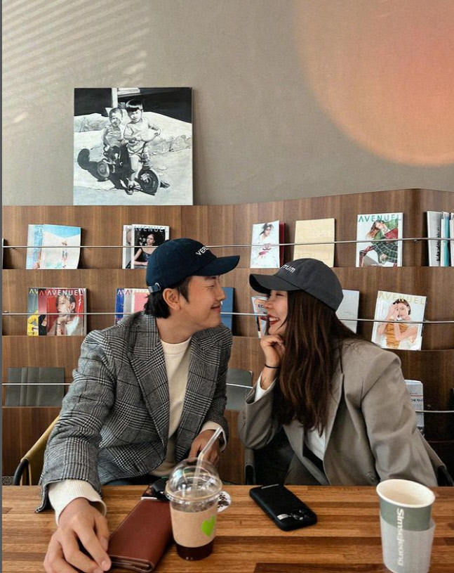 결혼 3년차에도 달달... 김준희♥ "최강의 축구팀같은 단 한명의 친구"[★SNS]