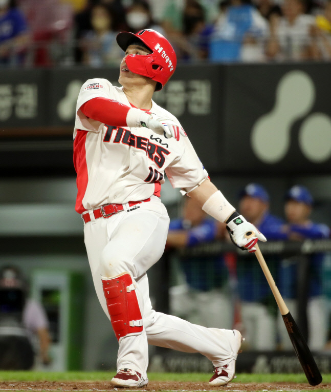 박동원은 원태인에 왜 강할까? KIA 김종국 감독 "경험을 못해서…"[만화경]