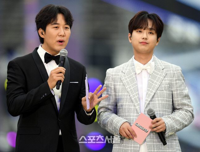 [포토] 도경완-이찬원 '구수한 입담'