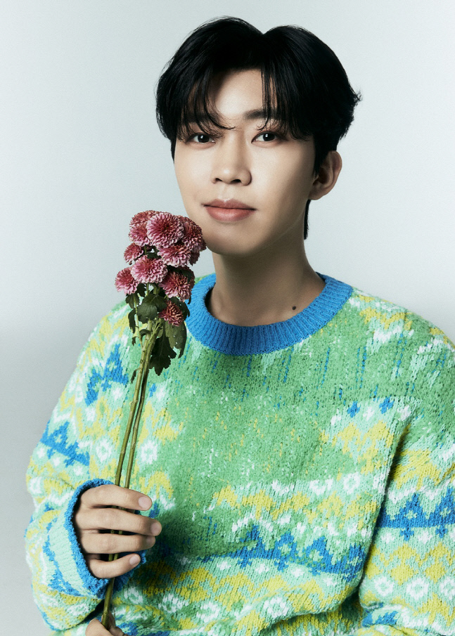 '40대 피습 여배우' 2차 가해→임영웅 '통 큰' 선행[스타#업앤다운]