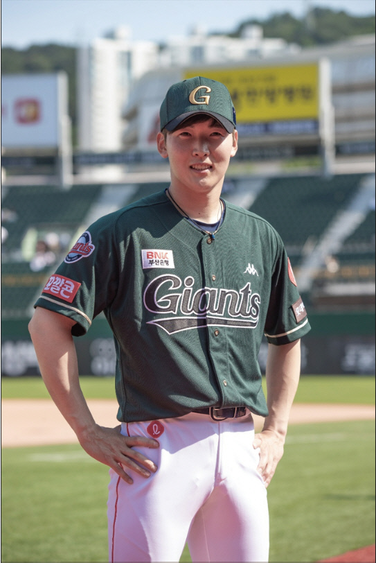 롯데, 24~26일 키움전 밀리터리 시리즈...2022 새 밀리터리 유니폼 첫선