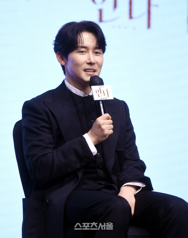 '안나' 김준한 "수지와 부부 호흡, 질타 많이 받았다"