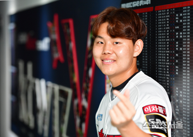 Z세대 선두주자 KT 소형준 구속 증가 이유 "동물 따라하기"[SS 창간인터뷰①]