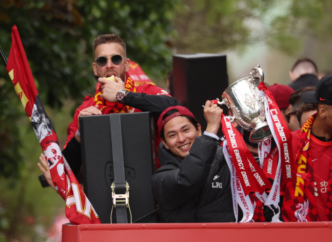 클롭 리버풀 감독, 미나미노 타쿠미도 AS모나코로 내보냈다