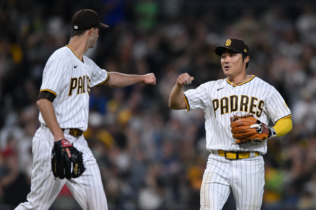 BASEBALL-MLB-SD-ARI/