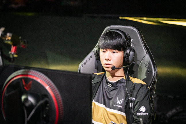 '담원에 독을 푼 신지드' 젠지, 혈전 끝에 담원에 2-1 승리…개막 3연승 (종합)