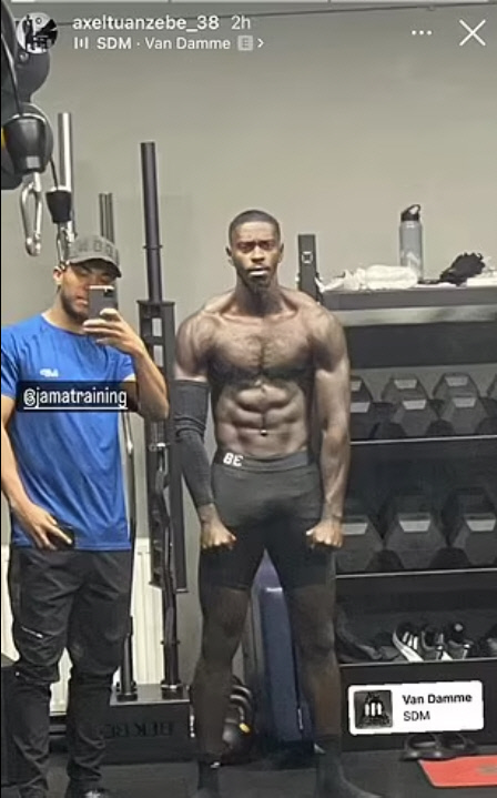 AD