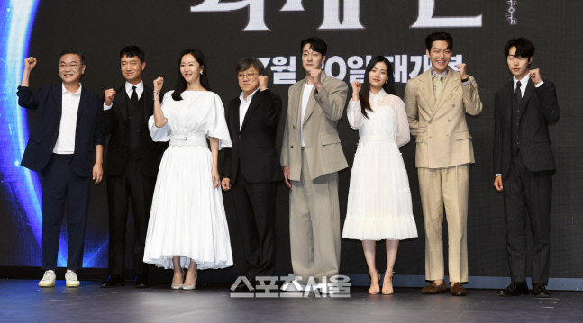 [포토]\'외계+인\' 파이팅!