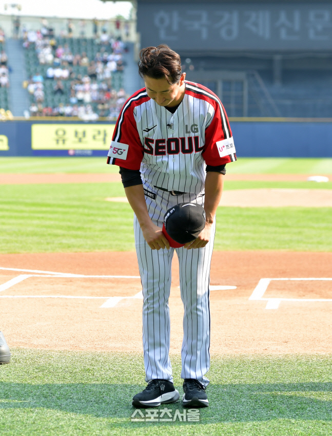 '관중석향한 작별인사' 2년만에 열린 박용택 은퇴식[포토]
