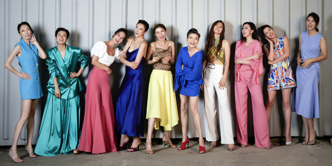 원조슈퍼모델 이현정, 8일에 시니어를 위한 'E.Model Clan(이모델클랜)'을 오픈합니다!