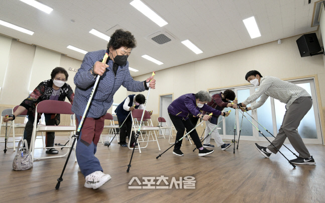 사본 -장수군_노르딕스틱 건강걷기 (1) (1)