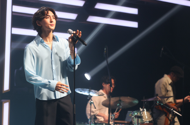 잔나비가 부르는 \'세상만사\'