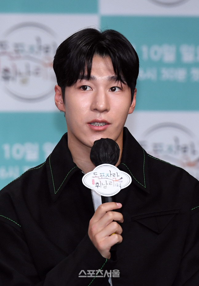 [포토]황대헌, '재미 있다보니 계속 예능 출연을...'