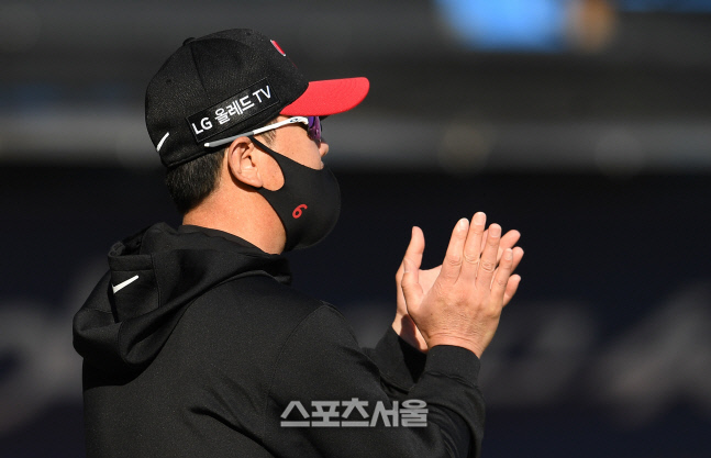 '25년 만에 스윕' 류지현 "오지환, 주장으로서 책임감과 품격 유감없이 발휘했다" [SS 대구in]