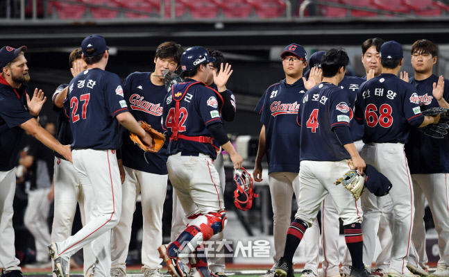 [포토]3연패 탈출한 롯데