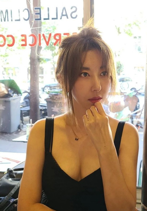 가수 김완선