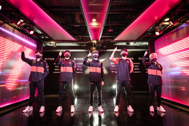 LCK "원활하지 못한 진행 죄송하다"...T1 "LCK에 이의 제기할 것" [공식]
