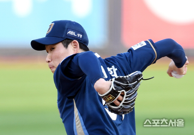 [포토]NC 이재학, 시즌 첫 승을 향해!