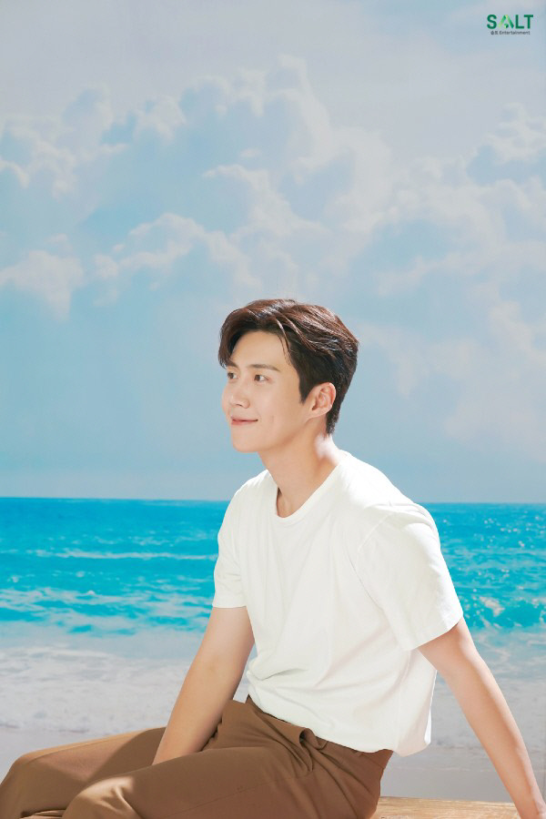 김선호, '여름 휴가 함께 가고 싶은 스타' 1위..2위 강다니엘 3위 김종국