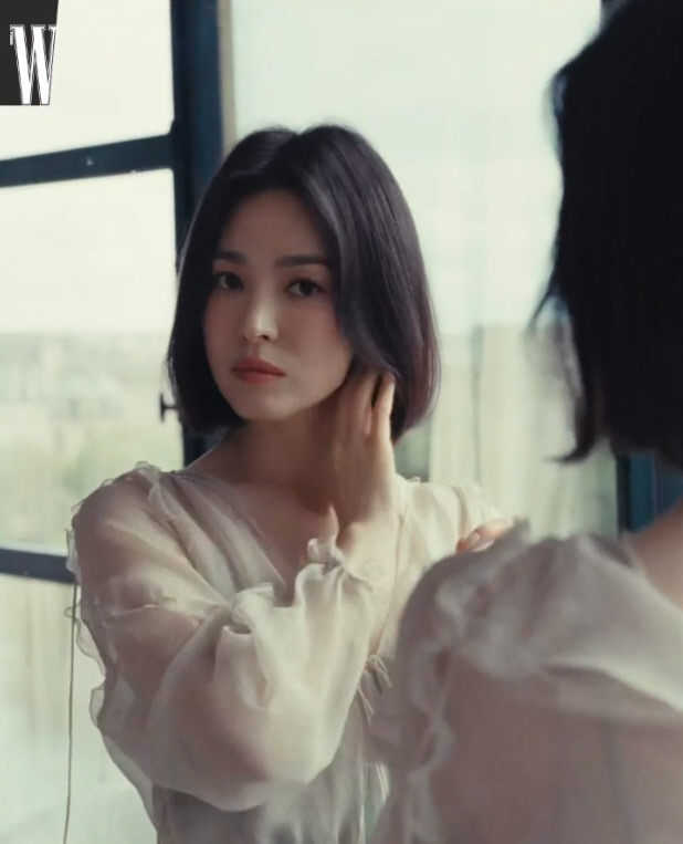 이 분위기 송혜교 아니면 누가? 24시간 매혹의 파리 여신[★SNS]