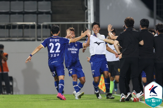'이학민 결승포' 충남 아산, 경남 1-0 꺾고 '2연승+5위 유지'…'선두' 광주, 안양과 0-0 무