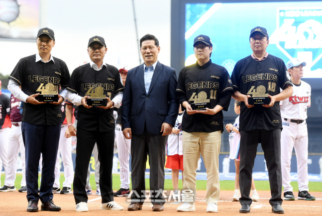 [포토] 이승엽,이종범,최동원,선동열 \'KBO TOP4 레전드로 선정\'