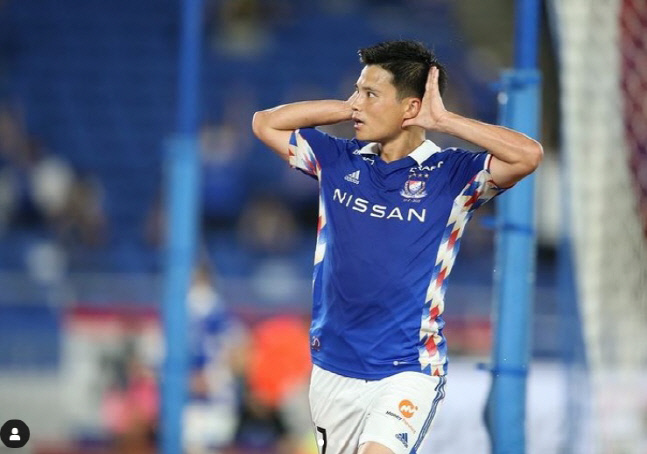 10년만에 日국대 복귀 '왕년의 아스널맨' 미야이치 료 "책임감이 더 강해져"