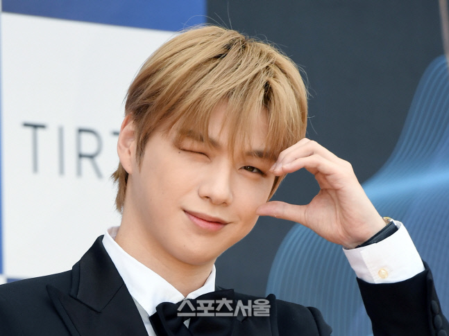 [포토]강다니엘, 여심 저격 윙크!
