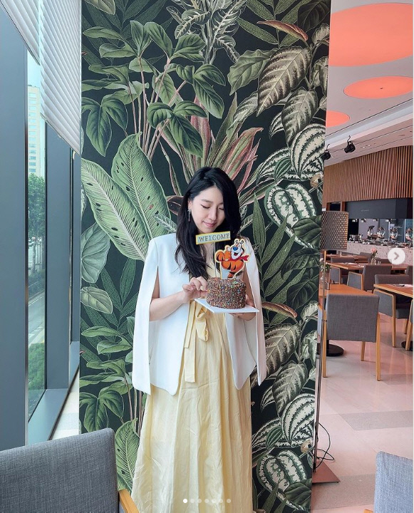 서수연, '만삭' 임산부 맞아? 얼굴은 갸름...몸매는 여리여리 [★SNS]