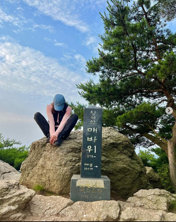 이시영, 이러니까 선수지...새벽 5시부터 청계산 '정복'[★SNS]