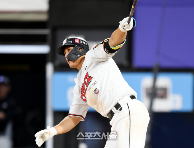 KBO 6월 30일 KT 삼성전 황재균 1루타, 2루타로 정정