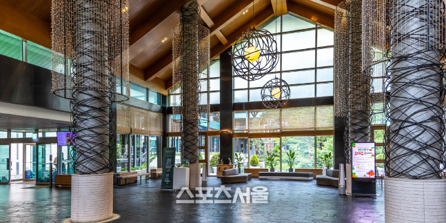 2. 곤지암리조트 콘도 로비와