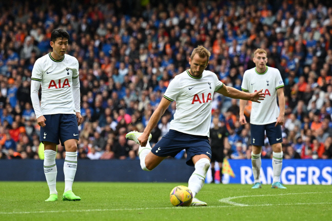 '해리 케인 눈독' 바이에른 뮌헨...콘테 "무례하다"