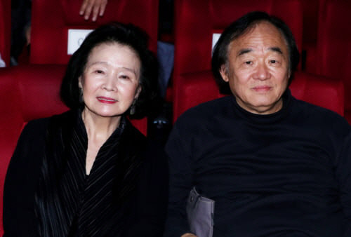 '백건우 연주비 횡령' 고소된 윤정희 동생,경찰서 무혐의