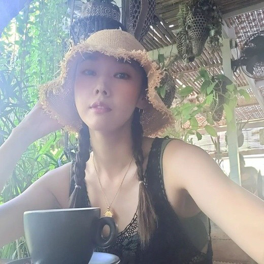 '40세' 한혜진, 과감한 시스루+러블리 양갈래…소녀 분위기 물씬[★SNS]