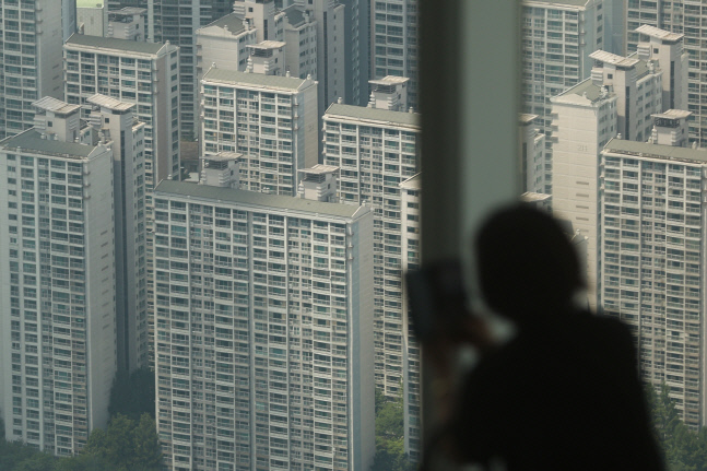8월 전세대란설? 서울 아파트 평균 전셋값 39개월 만에 하락