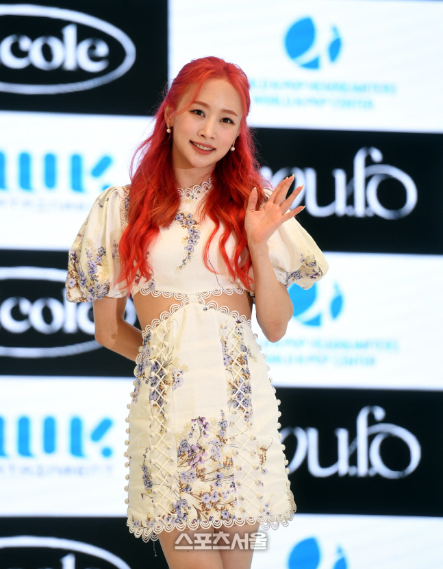 니콜 "카라 멤버들 뮤비 촬영장 찾아 응원…큰 힘 됐다"