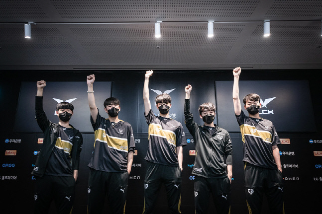 젠지-T1, 나란히 플레이오프 진출 확정...윤곽 드러난 6주차 순위 공개