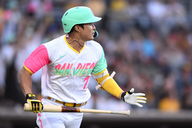 '26일 만에 시즌 6호포' 김하성, 2안타 1타점 1볼넷 '폭발'...개인 한 시즌 '최다 타점'