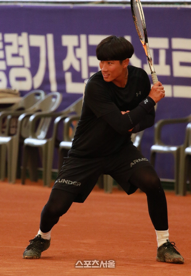 박기현(서울시청)-이수진(옥천군청), 정구 남녀단식 우승 [60회 대통령기]